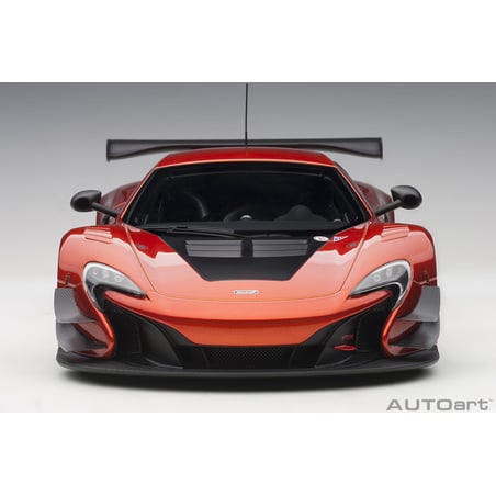 Autoart 1/18 McLaren 650S GT3