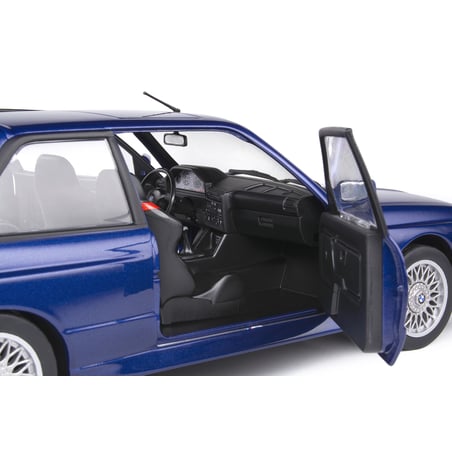 1/18 BMW E30 M3 1990