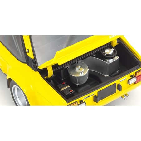 Kyosho 1/18 Fiat 131 Abarth Rally Mirafiori 1974