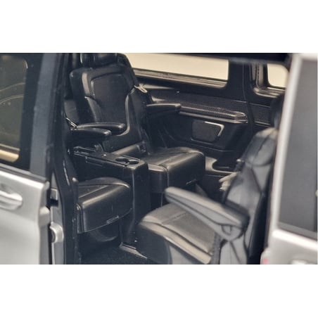 Norev 1/18 Mercedes Benz V Klasse AMG Line 2018