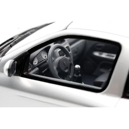 Otto Mobile 1/18 Renault Clio V6 Phase 1 2001