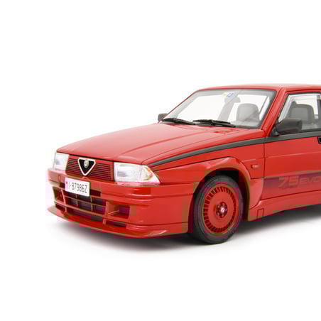 Laudo Racing 1/12 Alfa Romeo 75 1.8i Turbo Evoluzione 1987