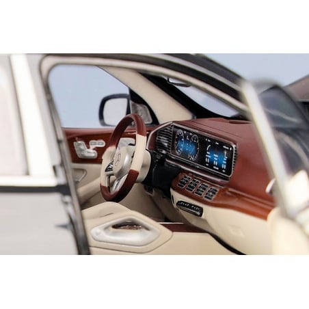 Jadi Dealer Pack 1/18 Mercedes Benz Maybach GLS 600 4MATIC X167