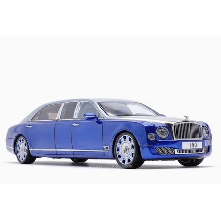 Almost Real 1/18 Bentley Mulsanne Grand Limousine by Mulliner 2012