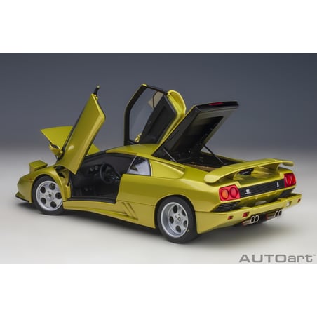 Autoart 1/18 Lamborghini Diablo SE 30th Anniversary Edition