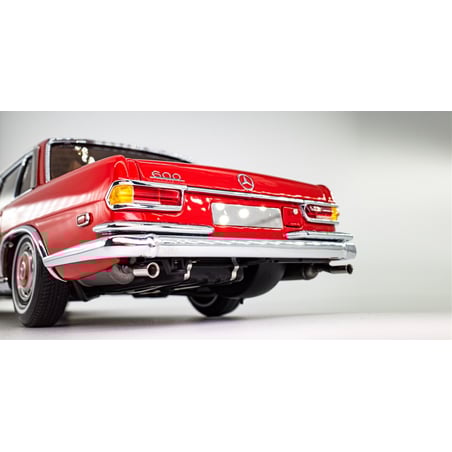 1/18 Mercedes-Benz 600 Pullman “Red Baron”, 1972