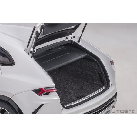 Autoart 1/18 Lamborghini Urus