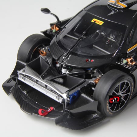 LCD Models 1/18 Pagani Huayra R No.1 2021