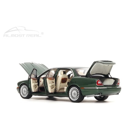 Almost Real 1/18 Jaguar XJ6 (X350) 2003