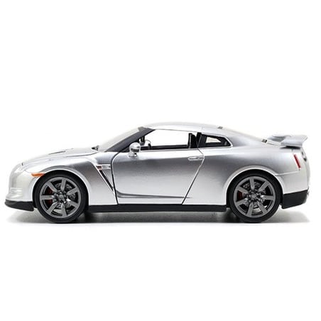 1:24 Brian's Nissan GT-R (R35)