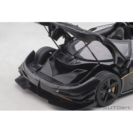 Autoart 1/18 Koenigsegg One:1