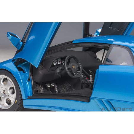 Autoart 1/18 Lamborghini Diablo SE 30th Anniversary Edition