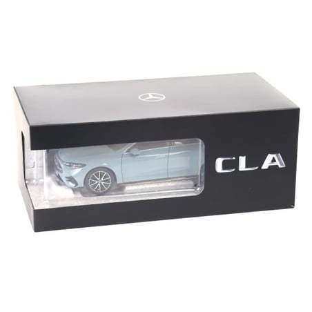 I-Scale Mercedes Dealer Box 1/18 Mercedes Benz CLA Class (C178) HEV 2025