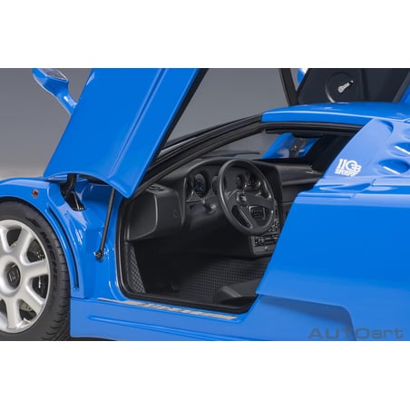 Autoart 1/18 Bugatti EB110 SS