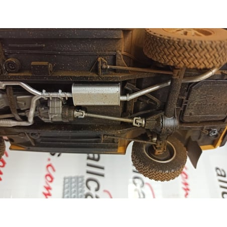 Almost Real 1/18 Land Rover Range Rover “Camel Trophy” Papua New Guinea 1982 Dirty Edition