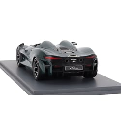 McLaren Speedtail bleue (Schuco) 1/43e