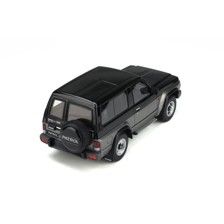 Otto Mobile 1/18 Nissan Patrol GR 1992