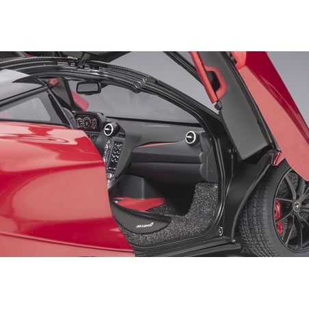 1:18 McLaren 720S