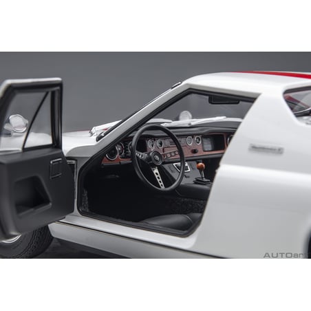 Autoart 1/18 Lotus Europa Special Comic Series 1975-1979 & Movie 1977  “The Circuit Wolf”(Circuit no Ōkami) Driver Yuya Fubuki