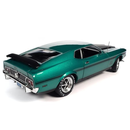 Autoworld 1/18 Ford Mustang Mach 1 1971