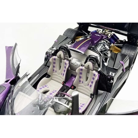 LCD Models 1/18 Pagani Zonda HP Barchetta 2018