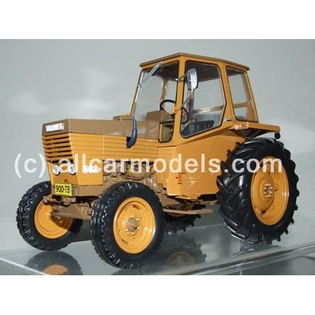 Universal Hobbies 1/16Valmet 502 1973