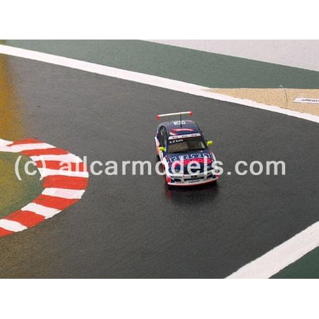 Spark 1/43 BMW 320 No 30 WTCC 2005 S. D'Aste