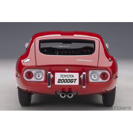 Autoart 1/18 Toyota 2000GT (with metal wire spoke wheels)