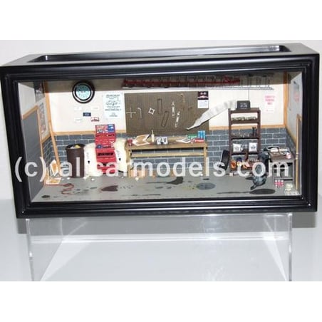 Franklin Mint 1/24 Garage Diorama with Chevrolet Corvette 1958