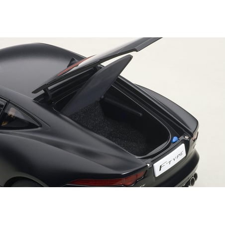 Autoart 1/18 Jaguar F-Type 2015 R Coupe