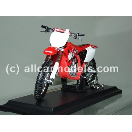1:18 Yamaha YZ 450F (Maisto)