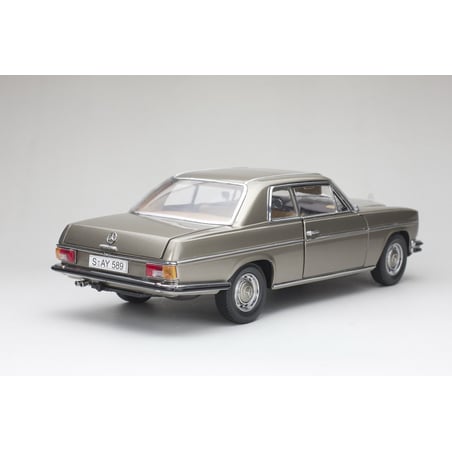 Sunstar 1/18 Mercedes-Benz Strich 8 Coupé 1973