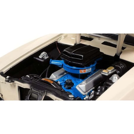 Autoworld 1/18 Ford Torino GT Class of 1971