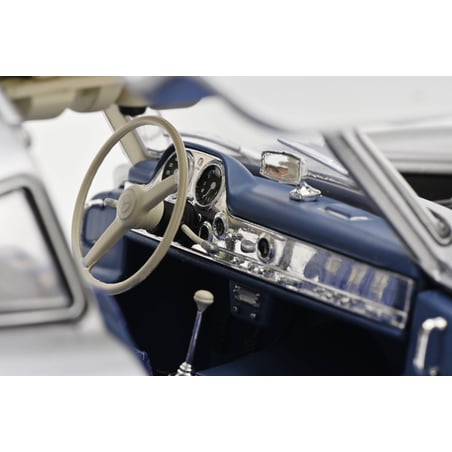 Schuco 1/18 Mercedes Benz 300 SL Coupe Gullwing (W198) 1954