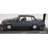 Minichamps 1/18 Volvo 240 GL 1986