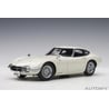 1/18 Toyota 2000GT (with metal wire spoke wheels)