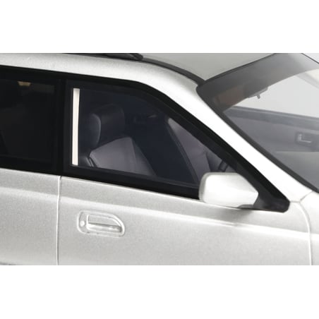 Otto Mobile 1/18  Nissan Stagea Autech Version 260RS 1997