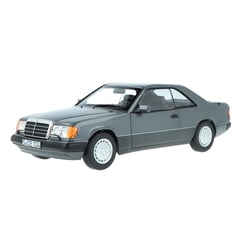 Norev 1/18 Mercedes Benz...