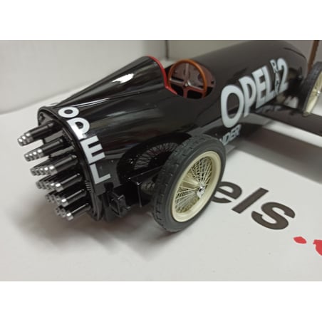 1:18 Opel Rak 2