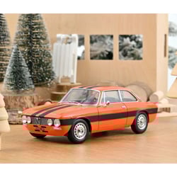 Norev 1/18 Alfa Romeo 2000...