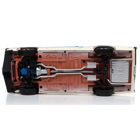 Autoworld 1/18 Ford Torino GT Class of 1971