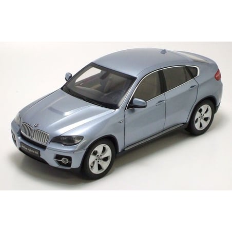 Kyosho 1/18 BMW ActiveHybrid X6