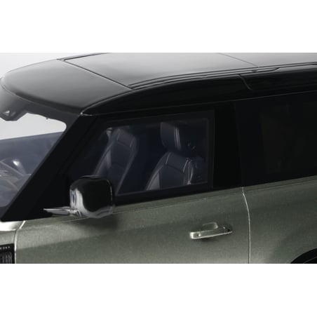 GT Spirit 1/18 Land Rover Defender P400 X-Dynamic HSE 2021