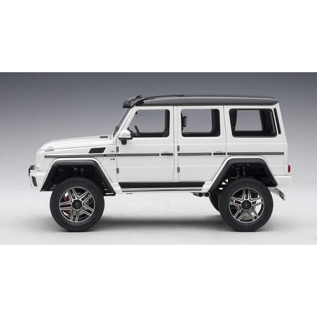 1:18 Mercedes Benz G500 4×4²  (AUTOart)