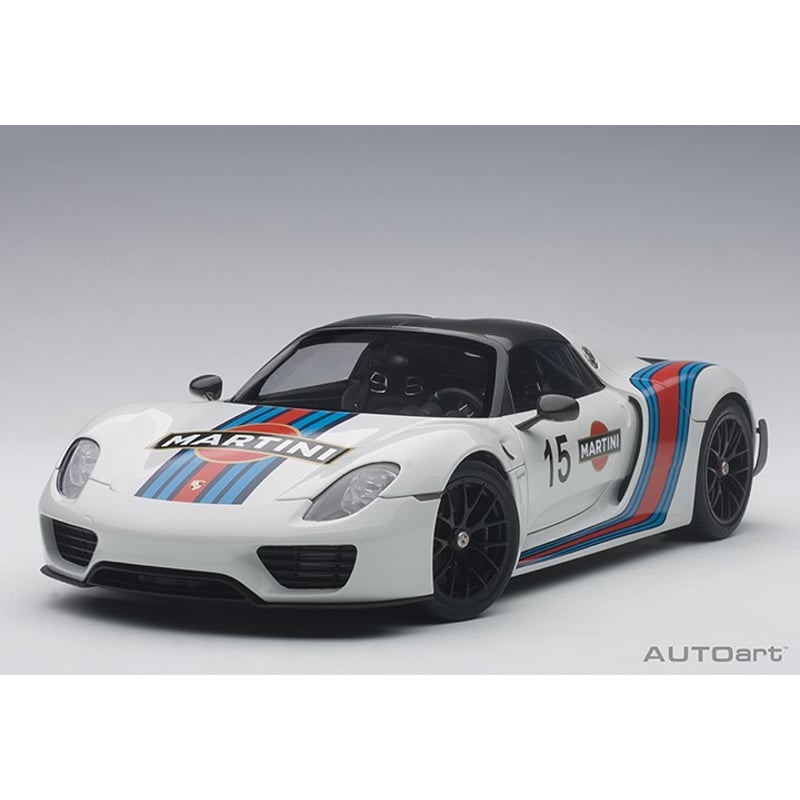 Autoart 1/18 Porsche 918 Spyder Martini Livery No.15
