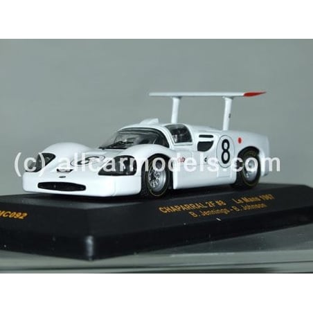 IXO 1/43 Chaparral 2F(Chevrolet) No.8 Le Mans 1967 B.Jennings/B.Johnson