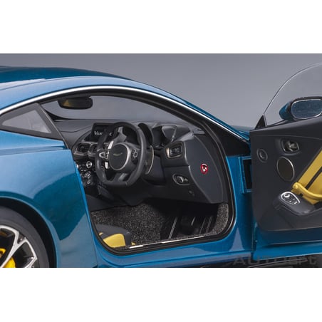 Autoart 1/18 Aston Martin Vantage 2019