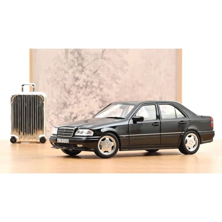 Norev 1/18 Mercedes Benz AMG C36 (W202) 1993