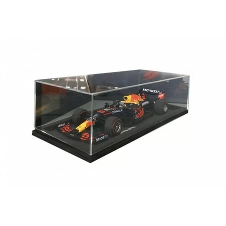 Spark 1/18 Red Bull Racing F1 RB16B Honda No.33 Winner Abu Dhabi GP, Max Verstapen 2021 World Champion