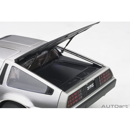 Autoart 1/18 Delorean DMC 12
